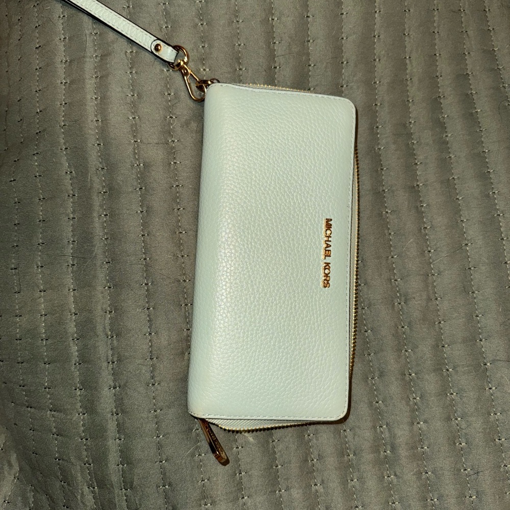 Michael Kors Mint Leather Wristlet